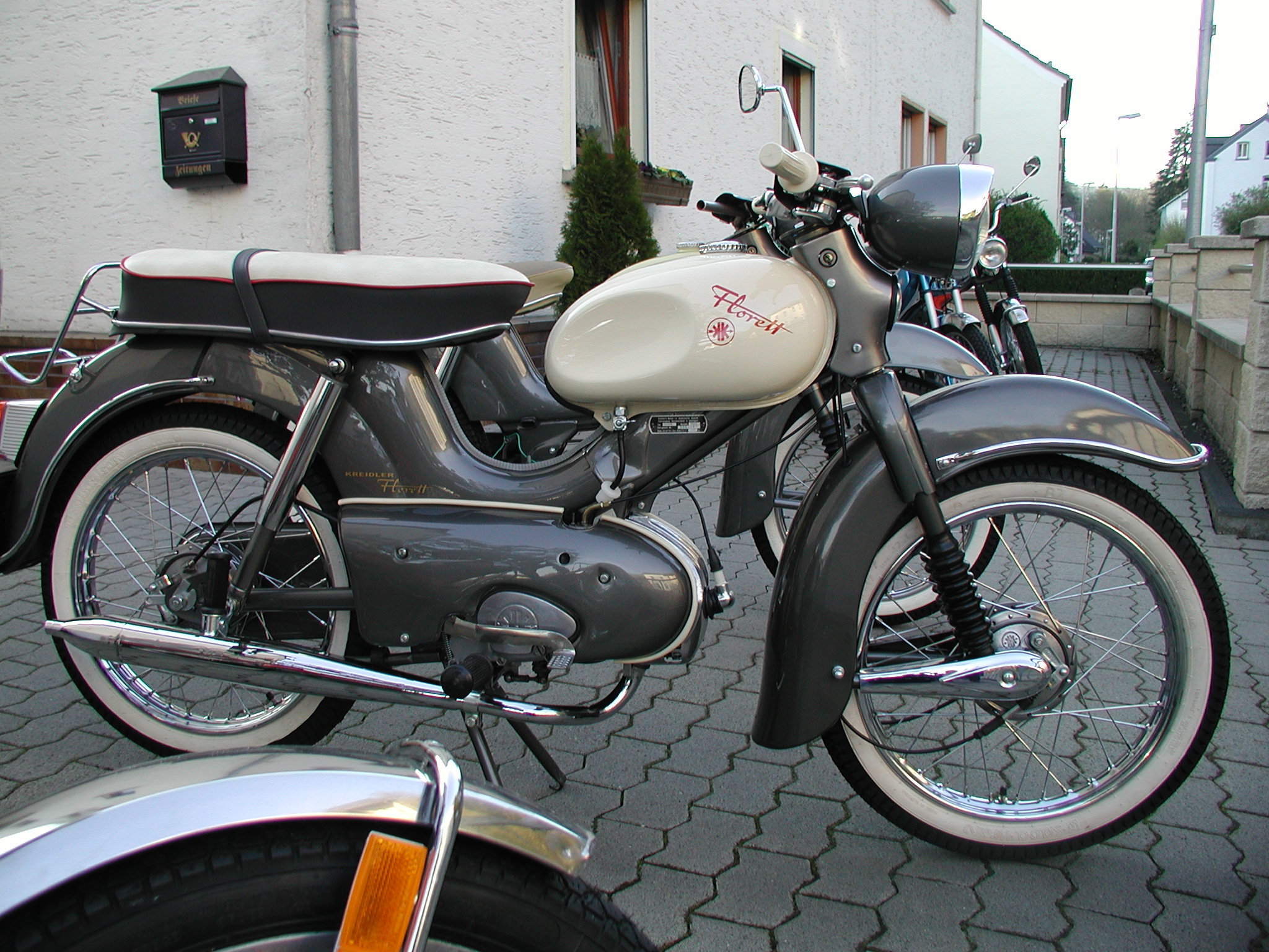Fast fertig